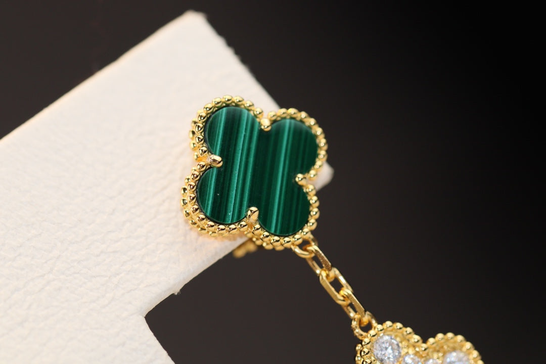 [Glitter Jewelry]CLOVER EARRINGS GOLD MALACHITE DIAMOND 3 MOTIF