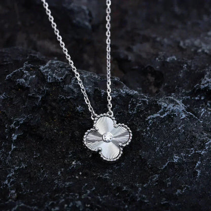 [Glitter Jewelry]CLOVER  15MM DIAMOND LASER NECKLACE SILVER