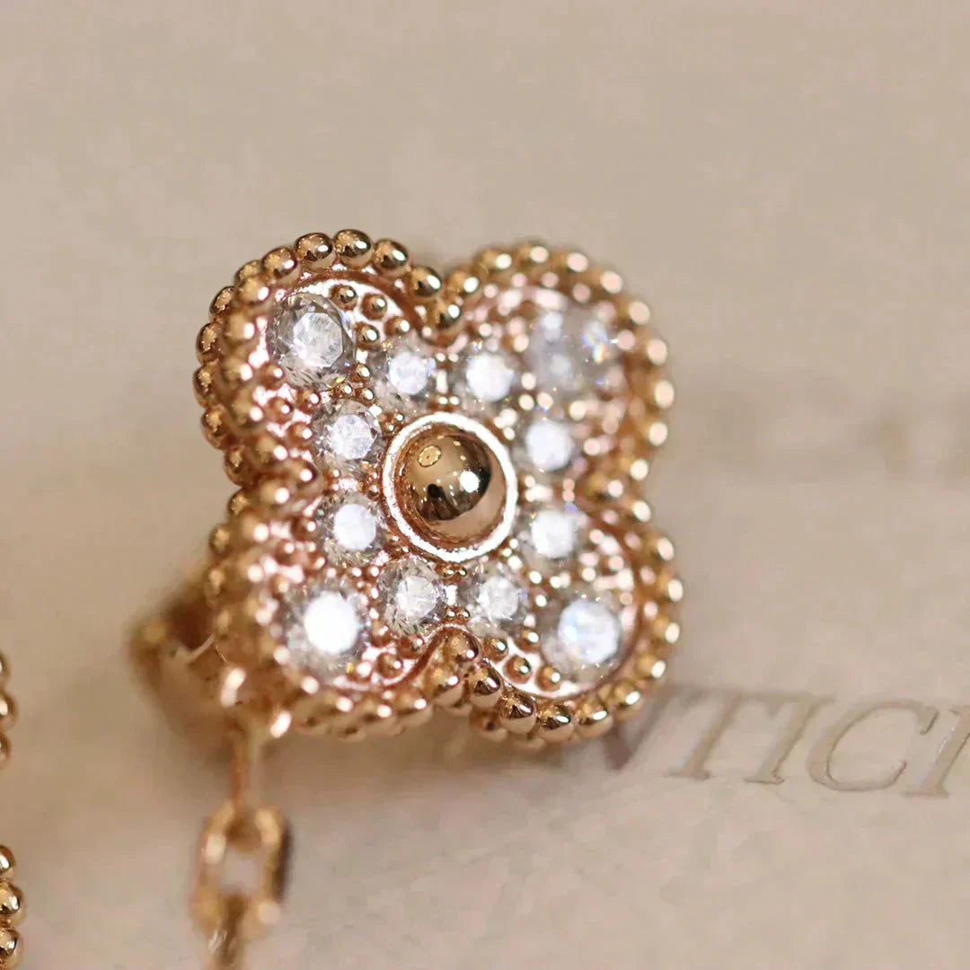 [Glitter Jewelry]CLOVER MEDIUM 1 MOTIFS FUll DIAMOND EARRINGS