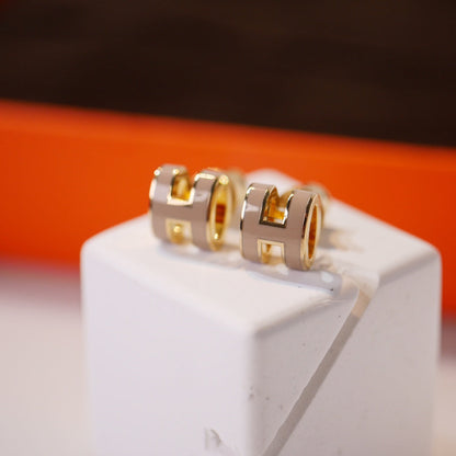 [Glitter Jewelry]MINI POP H GOLD EARRINGS GREY