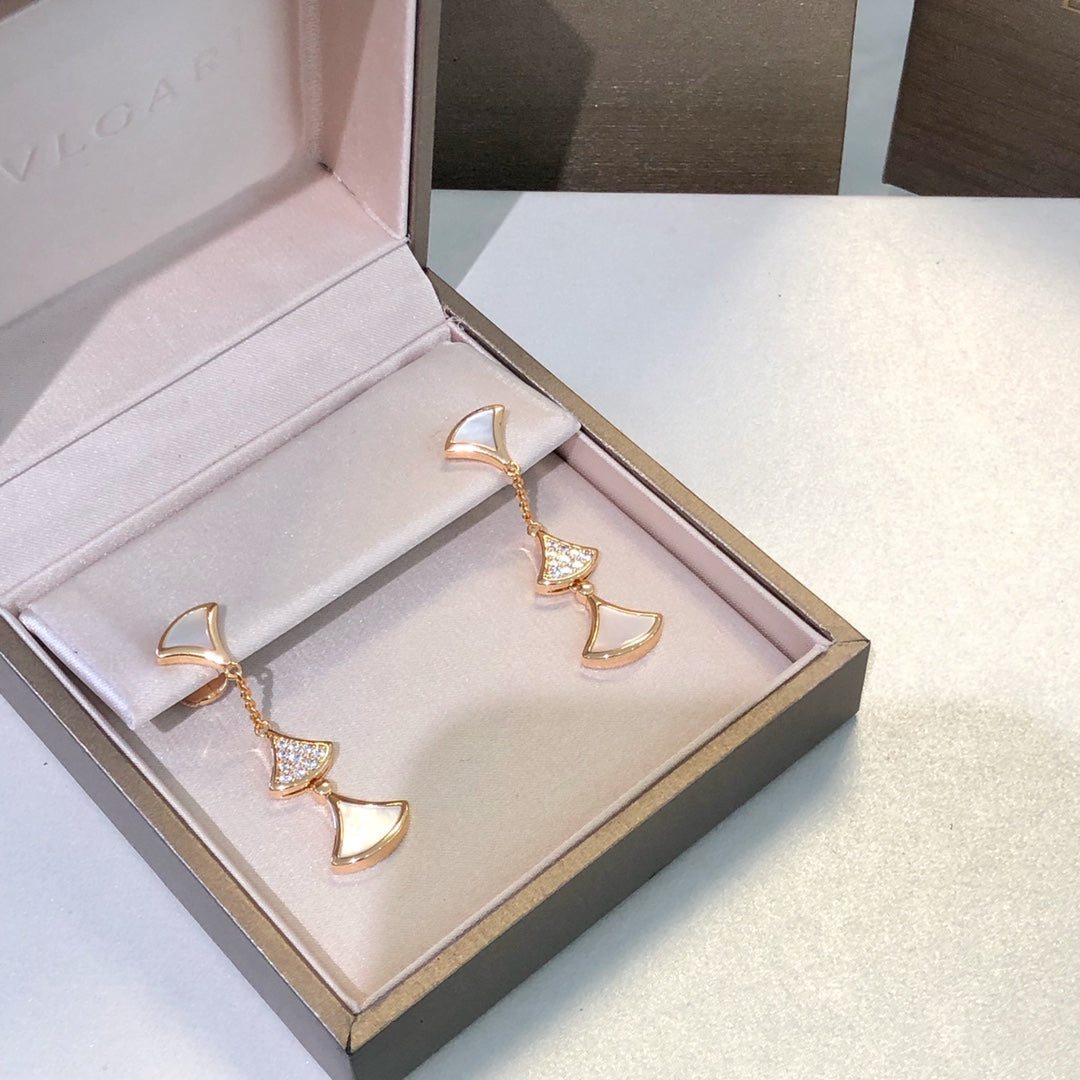 [Glitter Jewelry]DREAM EARRINGS 3 MOTIFS DIAMOND MOP PINK GOLD