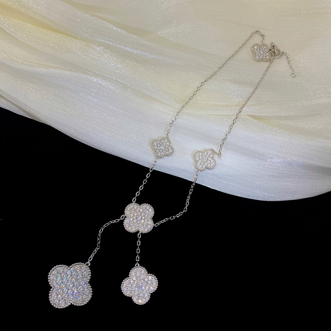 [Glitter Jewelry]CLOVER 5 MOTIFS SILVER DIAMONDS NECKLACE