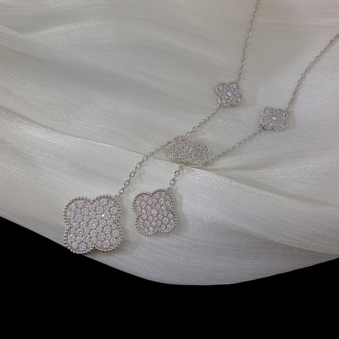 [Glitter Jewelry]CLOVER 5 MOTIFS SILVER DIAMONDS NECKLACE