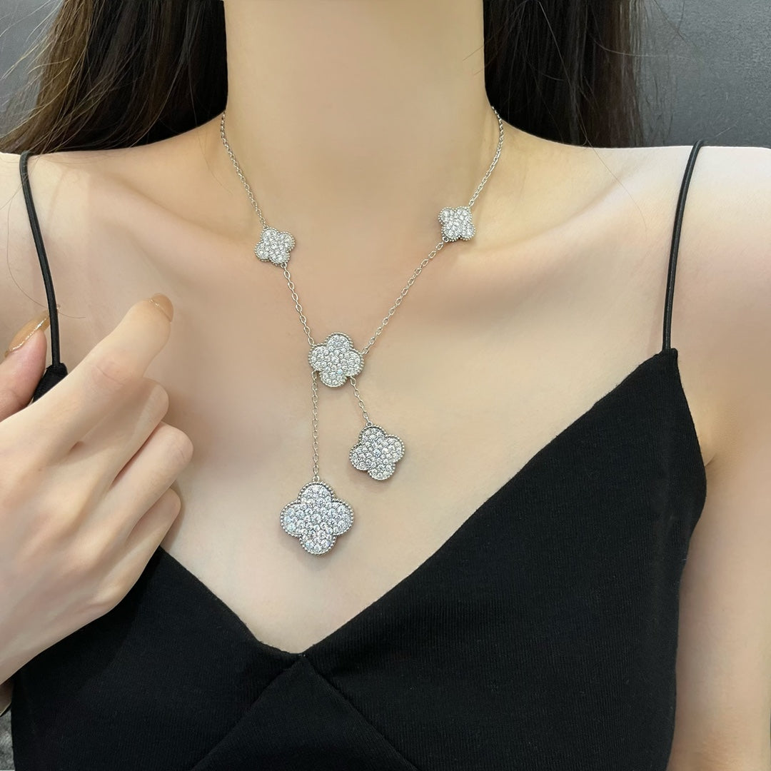 [Glitter Jewelry]CLOVER 5 MOTIFS SILVER DIAMONDS NECKLACE