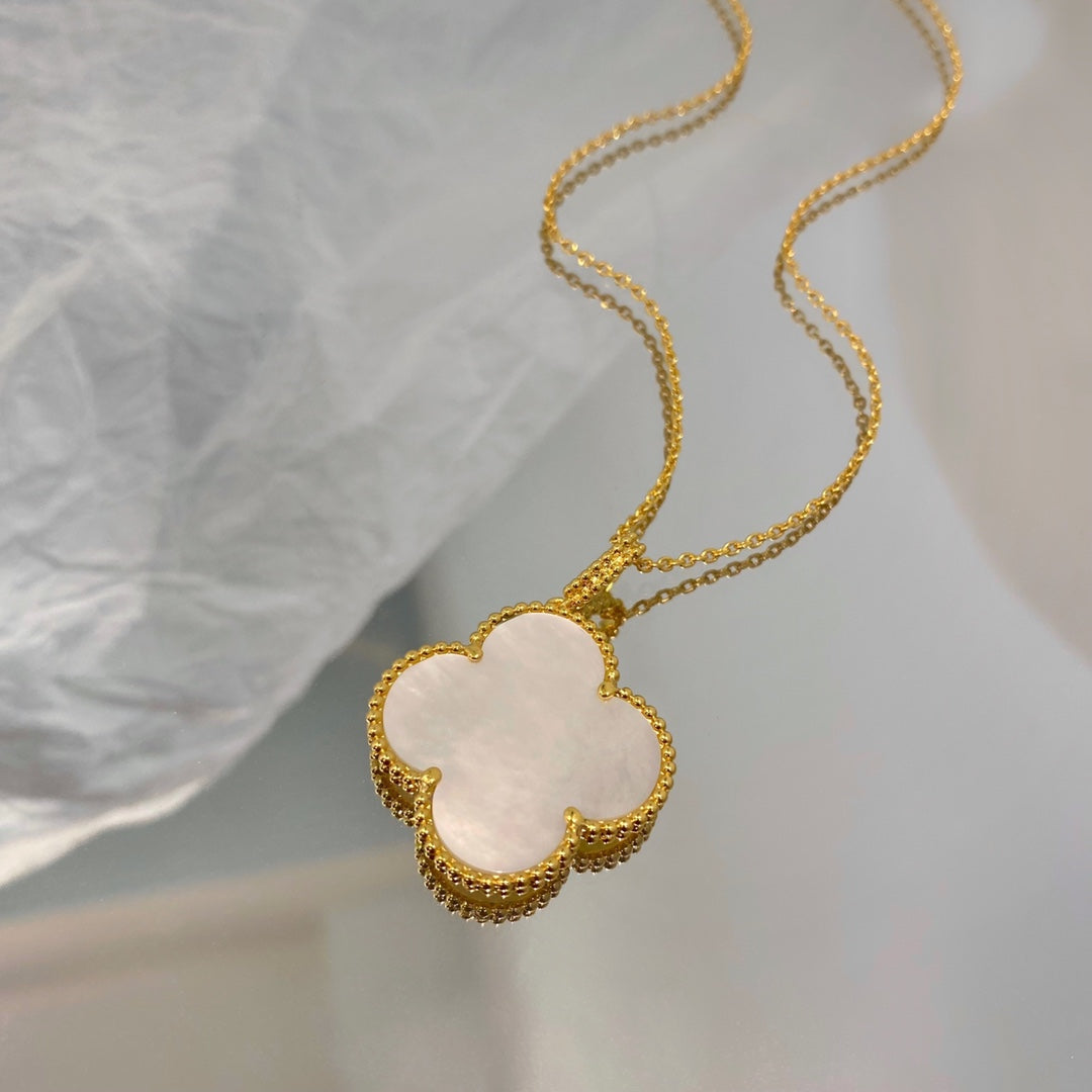 [Glitter Jewelry]CLOVER 25MM MOP LARGE PENDANT NECKLACE