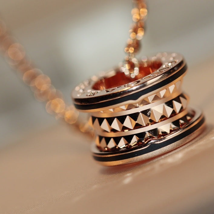 [Glitter Jewelry]ZERO 1 ROCK PEDANT PINK GOLD BLACK NECKLACE