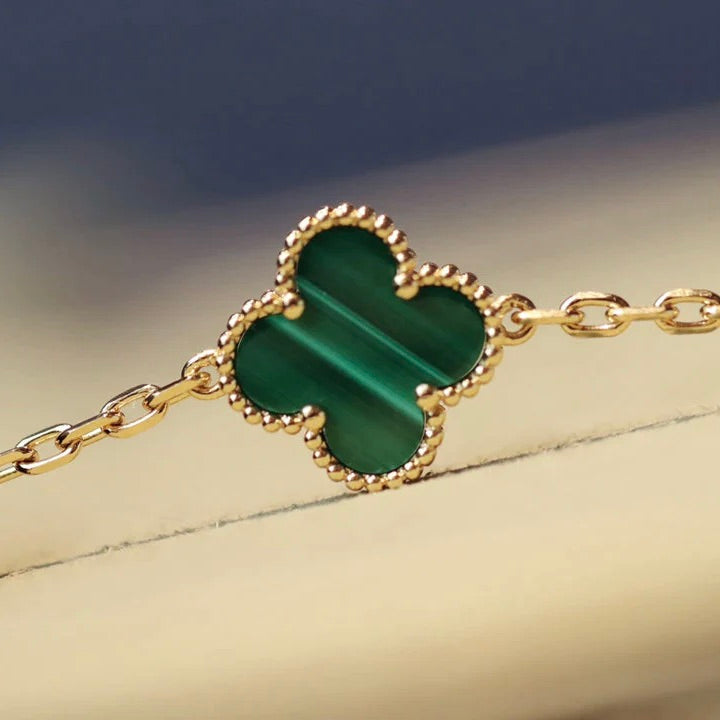 [Glitter Jewelry]CLOVER 20 MOTIFS MALACHITE DIAMOND NECKLACE