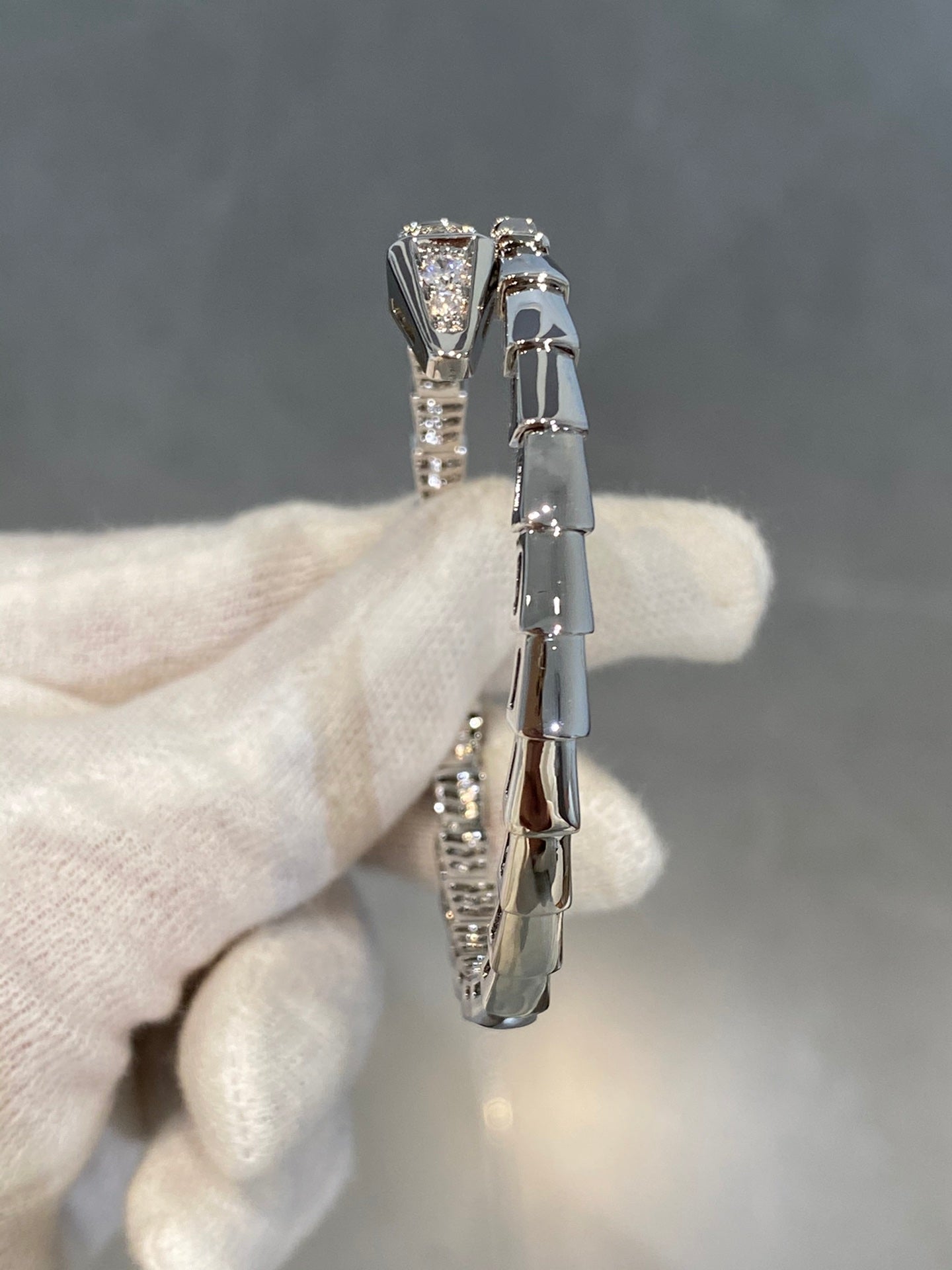 [Glitter Jewelry]SERPENTI BRACELET DIAMONDS SILVER