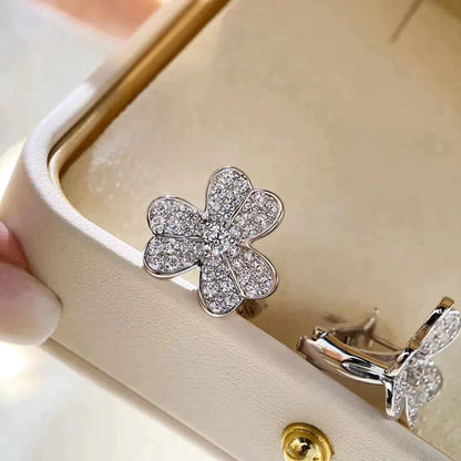 [Glitter Jewelry]CLOVER COMOS DIAMOND EARRINGS SILVER