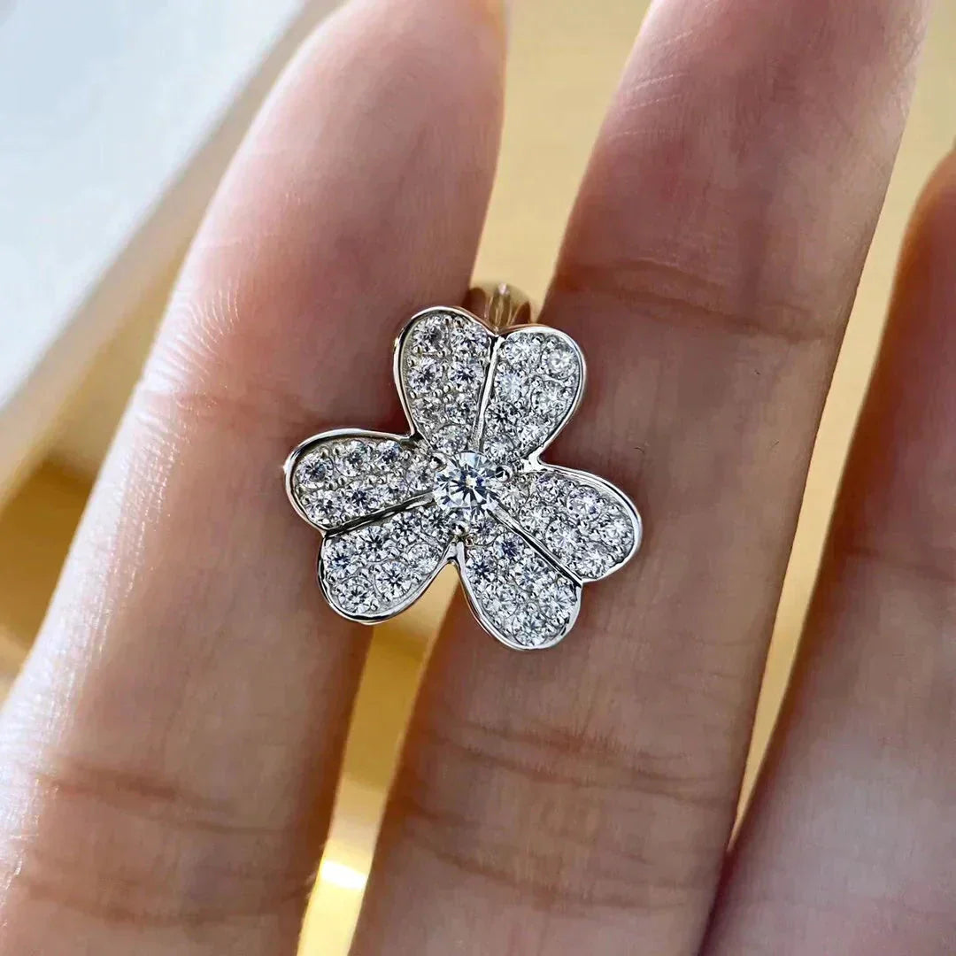 [Glitter Jewelry]CLOVER COMOS DIAMOND EARRINGS SILVER
