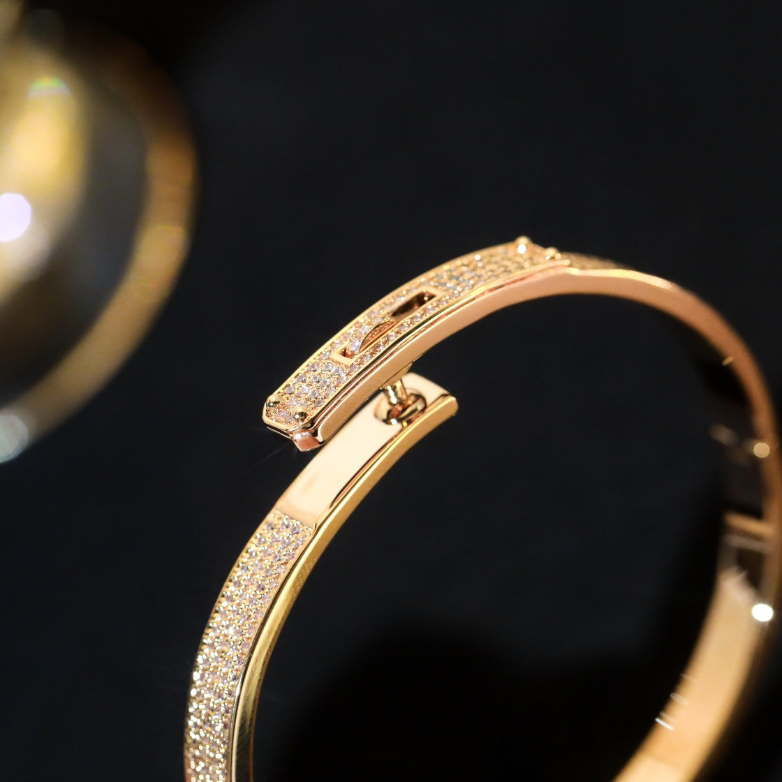 [Glitter Jewelry]KELLY BRACELET DIAMOND PAVED