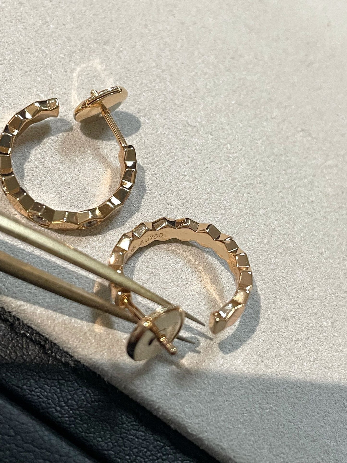 [Glitter Jewelry]Hollow Design Four-Leaf Clover Flower Shape Ring
