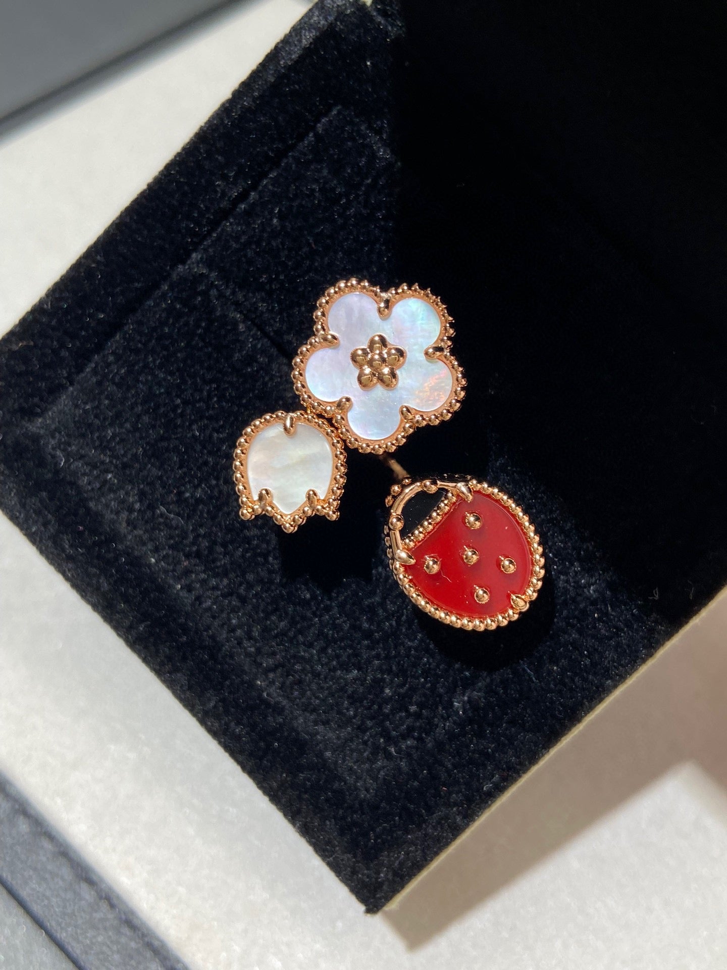 [Glitter Jewelry]LUCKY 3 MOTIF ROSE GOLD RING