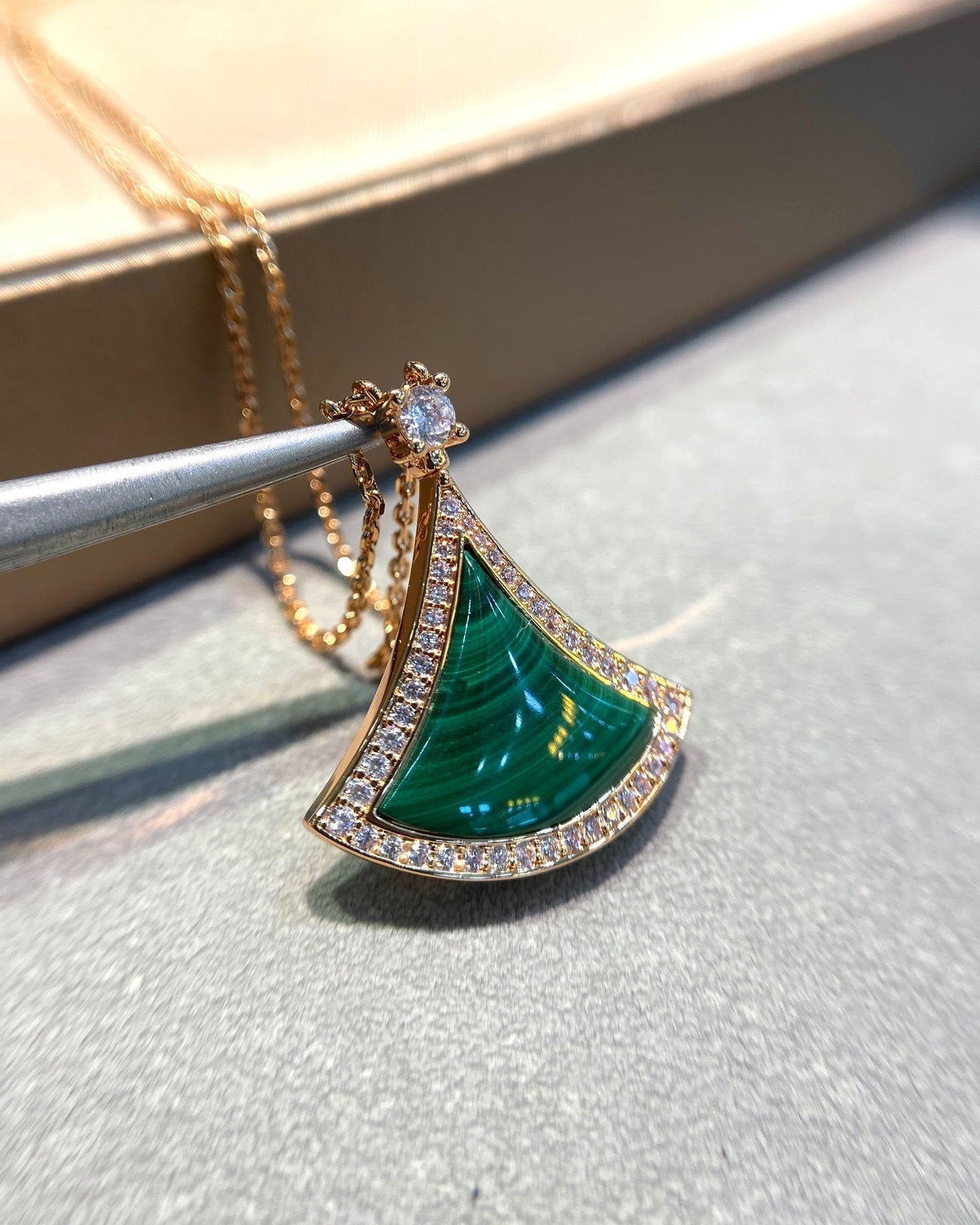 [Glitter Jewelry]DREAM MALACHITE DIAMOND PAVED PINK GOLD NECKLACE