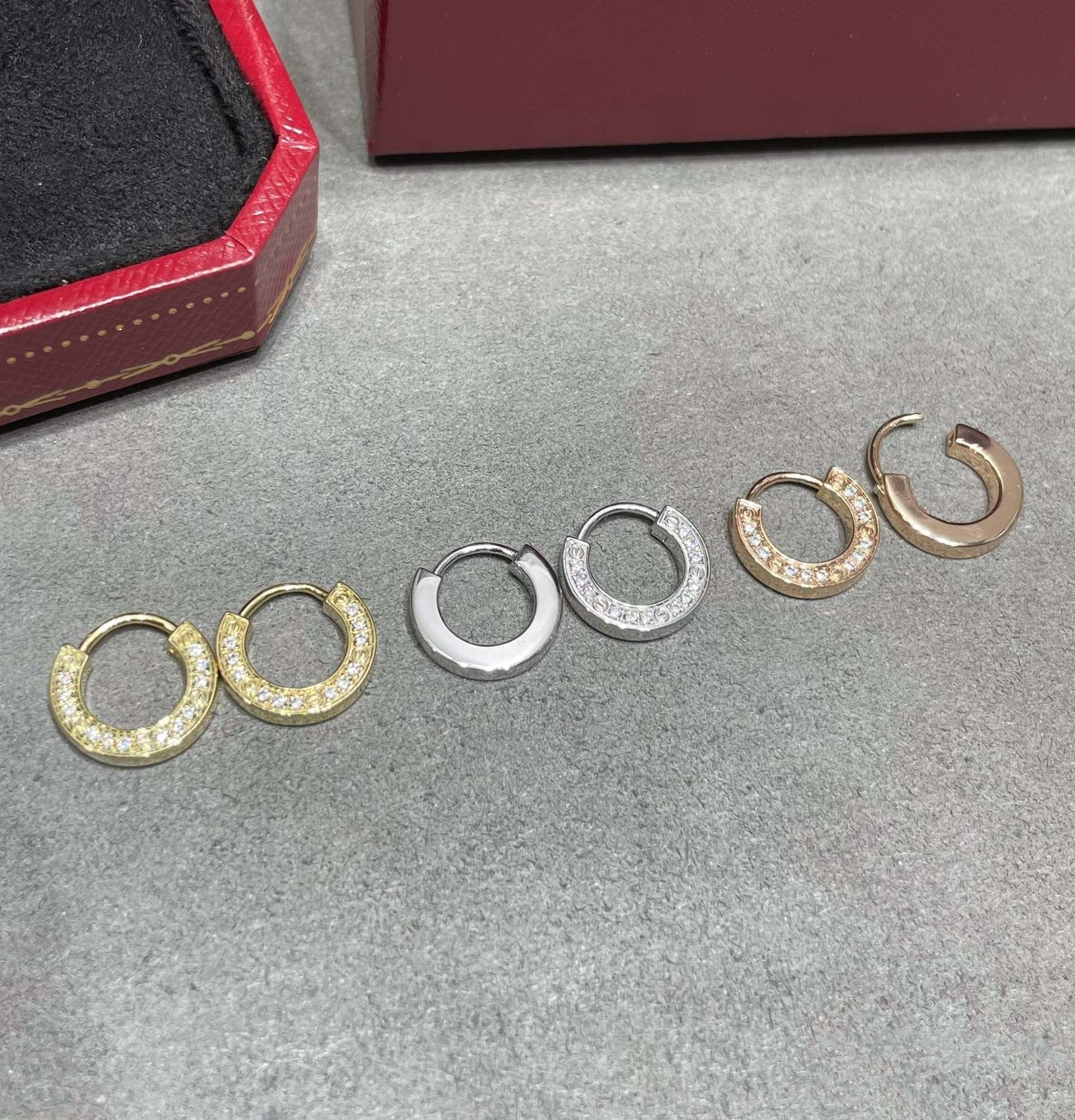 [Glitter Jewelry]LOVE DIAMOND EARRINGS