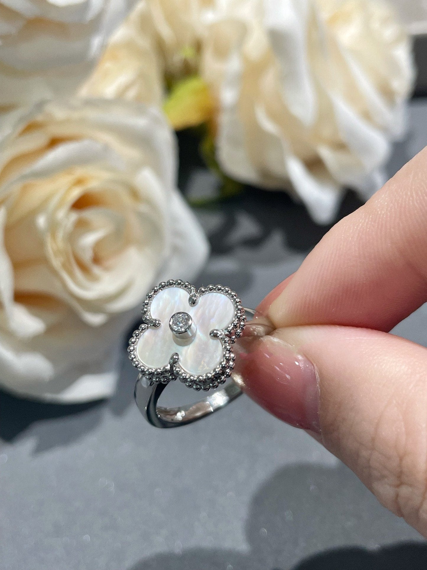 [Glitter Jewelry]CLOVER SILVER MOP DIAMOND RING