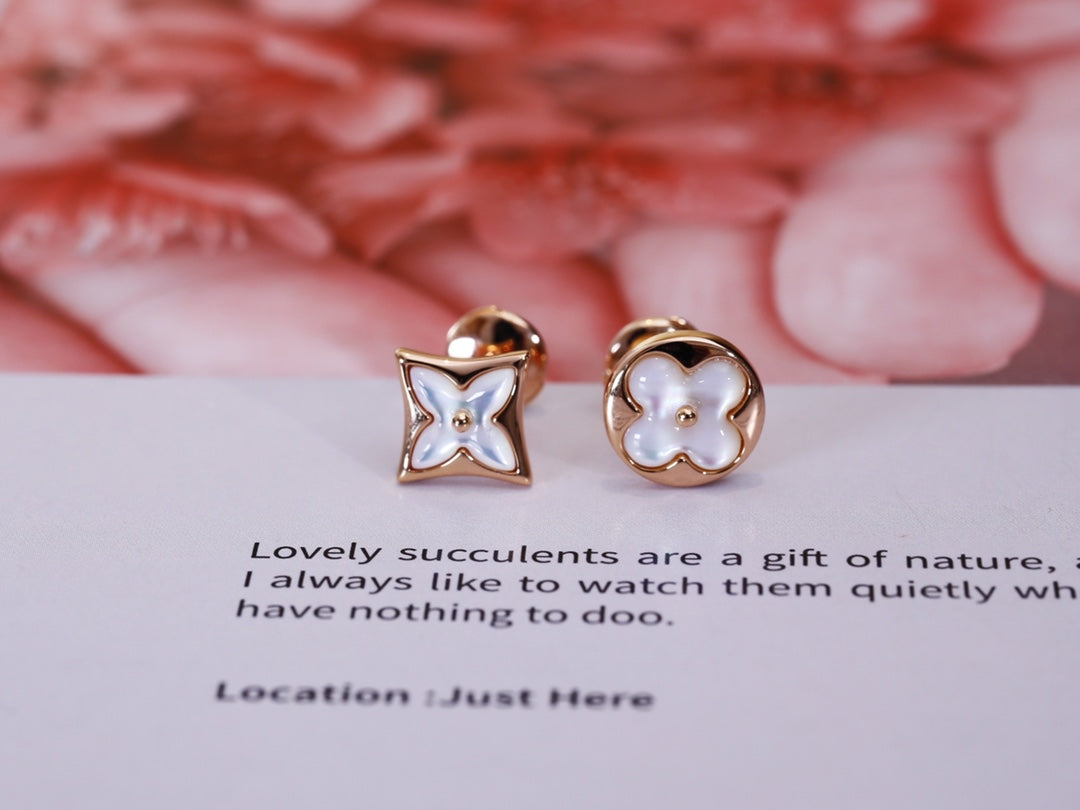 [Glitter Jewelry]STAR AND SUN PINK GOLD MOP STUD EARRINGS