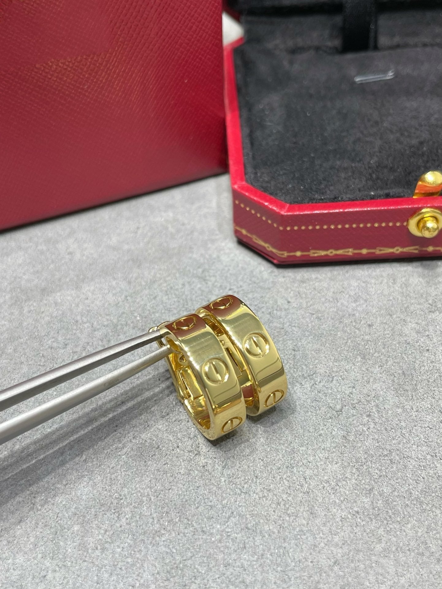 [Glitter Jewelry]LOVE 5.5MM EARRINGS