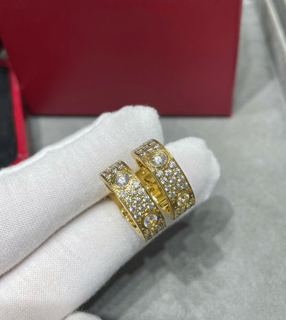 [Glitter Jewelry]LOVE 5.5MM DIAMOND PAVED EARRINGS