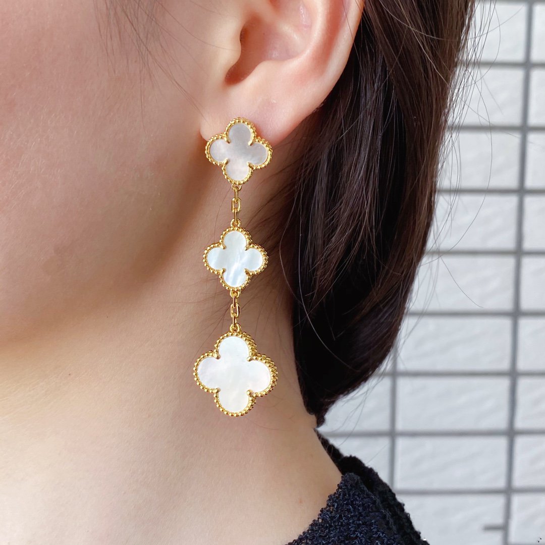 [Glitter Jewelry]CLOVER MOP 3 MOTIFS GOLD EARRINGS