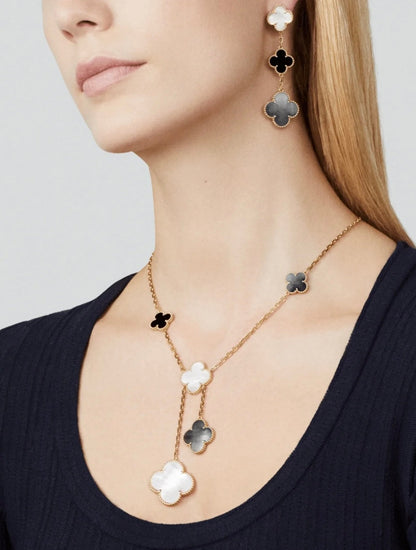 [Glitter Jewelry]CLOVER 3 MOTIF MOP ONYX DARK MOP PINK GOLD EARRINGS