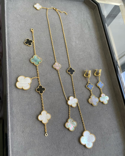 [Glitter Jewelry]CLOVER 3 MOTIF MOP ONYX DARK MOP PINK GOLD EARRINGS
