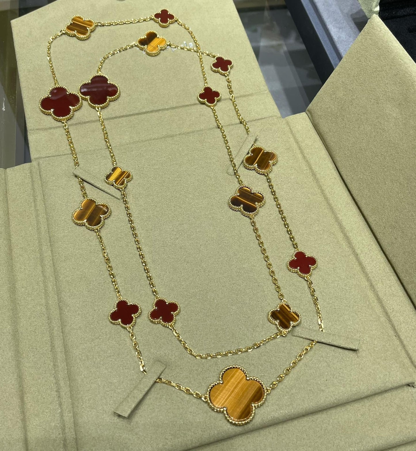 [Glitter Jewelry]CLOVER 16 MOTIF CARNELIAN TIGER EYE ROSE GOLD NECKLACE
