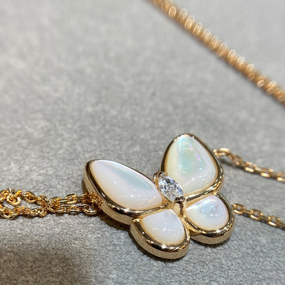 [Glitter Jewelry]BUTTERFLY MOP DIAMOND NECKLACE