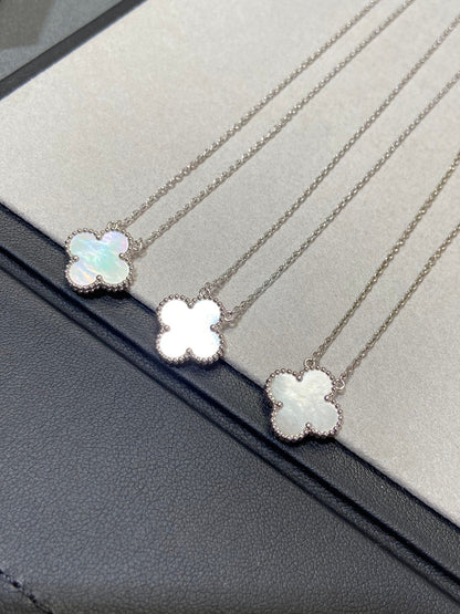 [Glitter Jewelry]CLOVER MEDIUM SILVER WHITE MOP NECKLACE