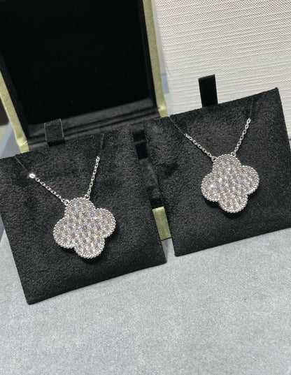 [Glitter Jewelry]CLOVER 25MM LARGE PENDANT DIAMOND PAVED SILVER NECKLACE