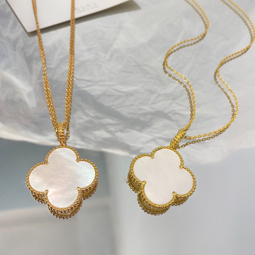 [Glitter Jewelry]CLOVER 25MM MOP LARGE PENDANT NECKLACE