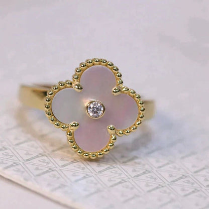 [Glitter Jewelry]CLOVER PINK MOP RING GOLD DIAMOND