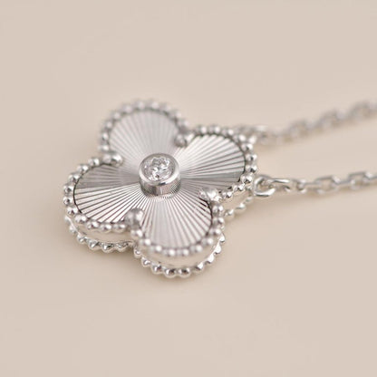 [Glitter Jewelry]CLOVER  15MM DIAMOND LASER NECKLACE SILVER