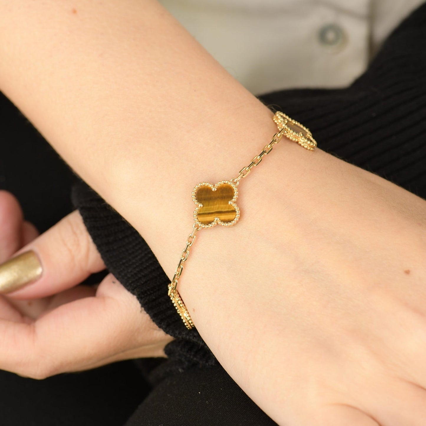 [Glitter Jewelry]CLOVER  5 MOTIFS TIGER EYE BRACELET