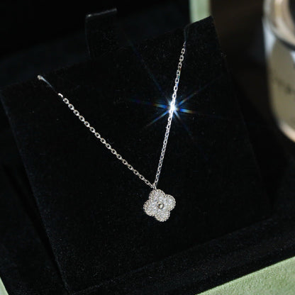 [Glitter Jewelry]CLOVER MINI 9.5MM PENDANT DIAMOND NECKLACE