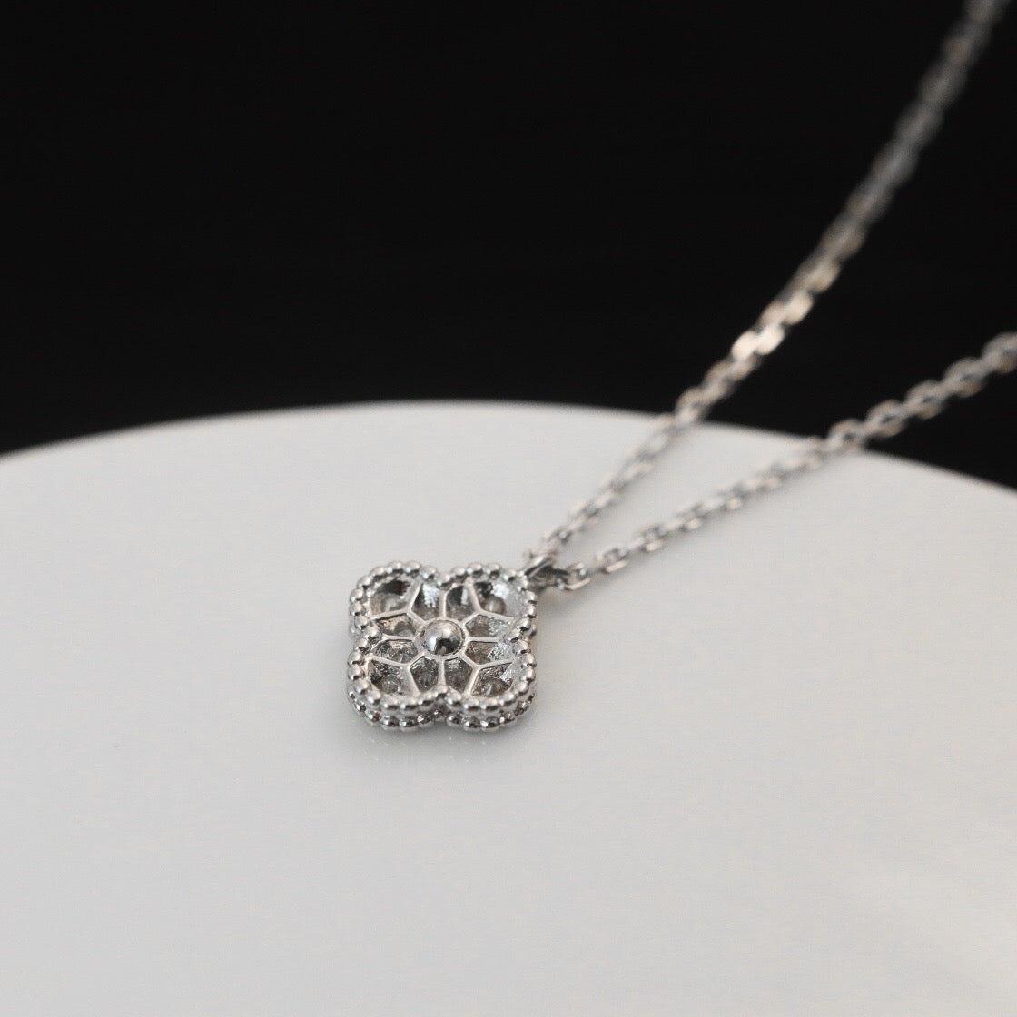 [Glitter Jewelry]CLOVER MINI 9.5MM PENDANT DIAMOND NECKLACE