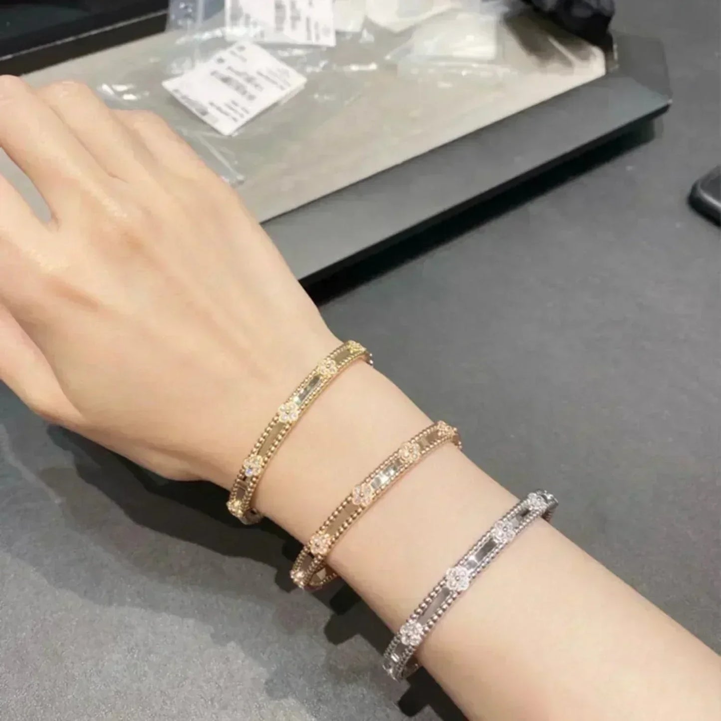 [Glitter Jewelry]CLOVER BRACELET 4MM DIAMONDS