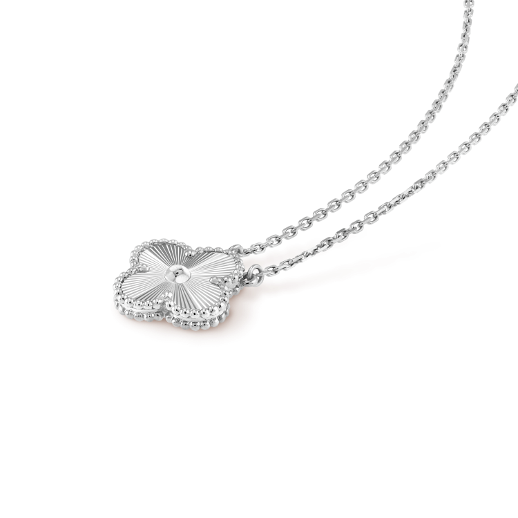 [Glitter Jewelry]CLOVER 15MM LASER NECKLACE SILVER