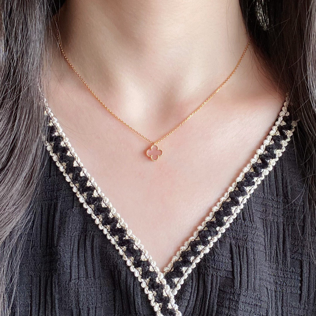 [Glitter Jewelry]CLOVER 15MM PINK MOTHER-OF-PEARL SINGLE FLOWER NECKLACE