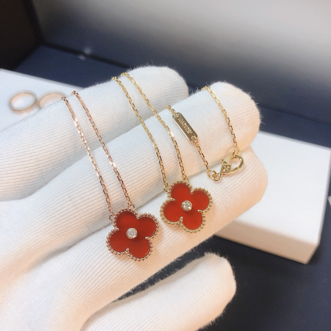 [Glitter Jewelry]CLOVER 15MM DIAMOND CARNELIAN NECKLACE