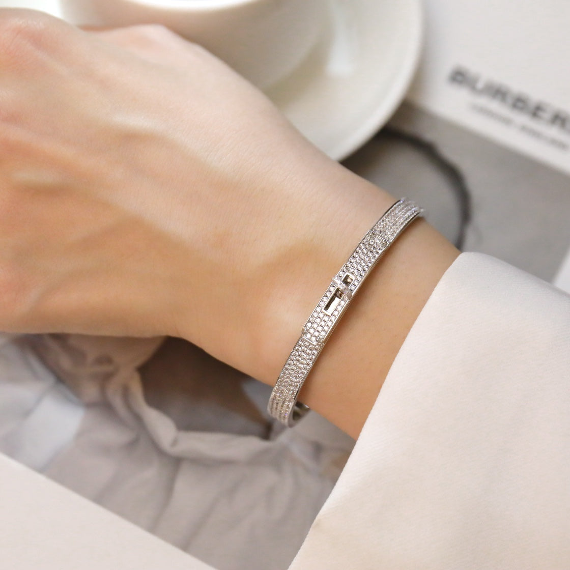 [Glitter Jewelry]KELLY BRACELET DIAMOND PAVED
