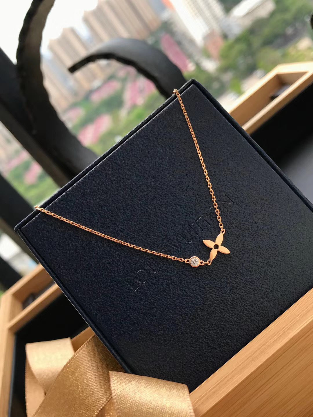[Glitter Jewelry]BLOSSOM PENDANT PINK GOLD AND DIAMOND