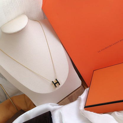 [Glitter Jewelry]HM CLIC BLACK ENAMEL GOLD NECKLACE