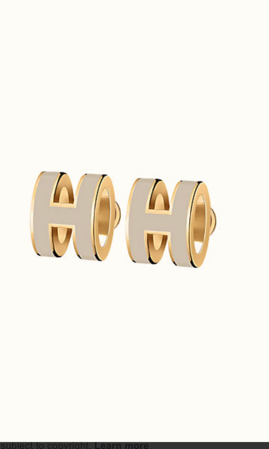 [Glitter Jewelry]MINI POP H GOLD EARRINGS GREY