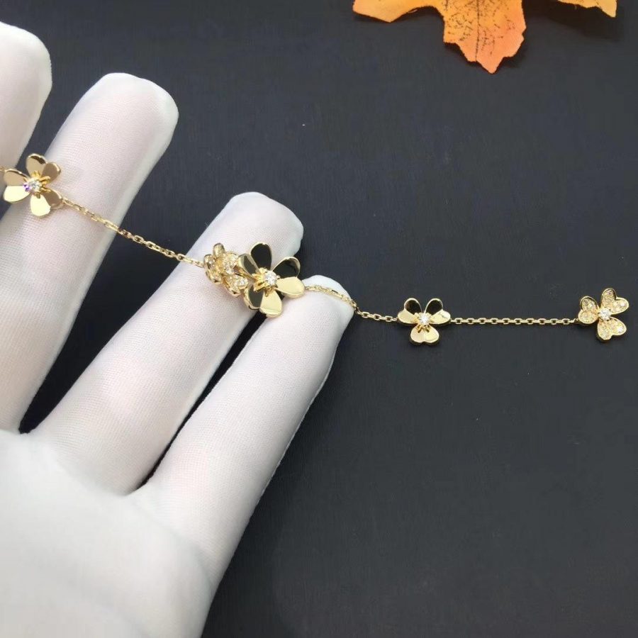 [Glitter Jewelry]FRIVOLE GOLD 5 FLOWERS BRACELET