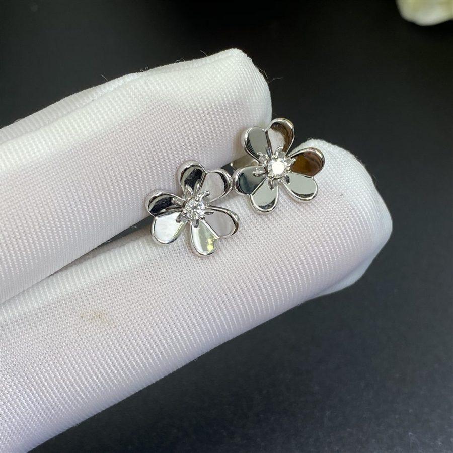 [Glitter Jewelry]FRIVOLE MINI SILVER FLOWER EARRINGS