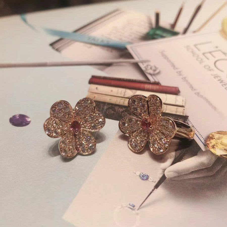 [Glitter Jewelry]FRIVOLE PINK GOLD FLOWER DIAMOND EARRINGS