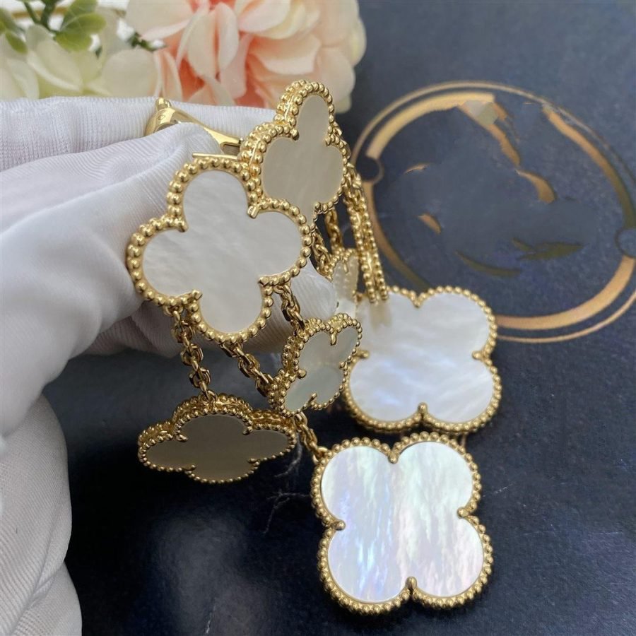 [Glitter Jewelry]CLOVER EARRINGS WHITE MOP 4 MOTIFS GOLD